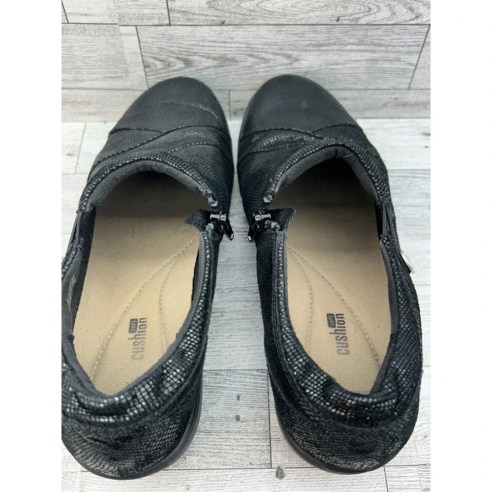 Clarks Shoes‎ Womens Size 11 Comfort Slip On Wedge Casual Soft Cushion 26113343